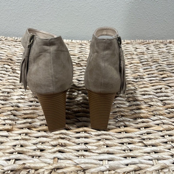 Just fab shoes women’s size 10 UK 8 EU 41 Tan Faux Suede Strapppy Wood Heel - Picture 7 of 12